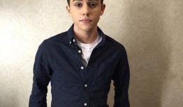 外网爆料男星是谁啊视频,外网爆料男星身份之谜